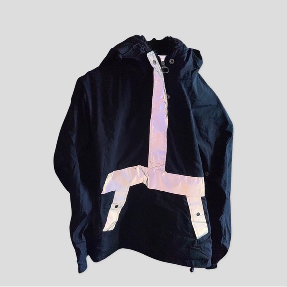 Fleece lined windbreaker - Picture 2 of 2